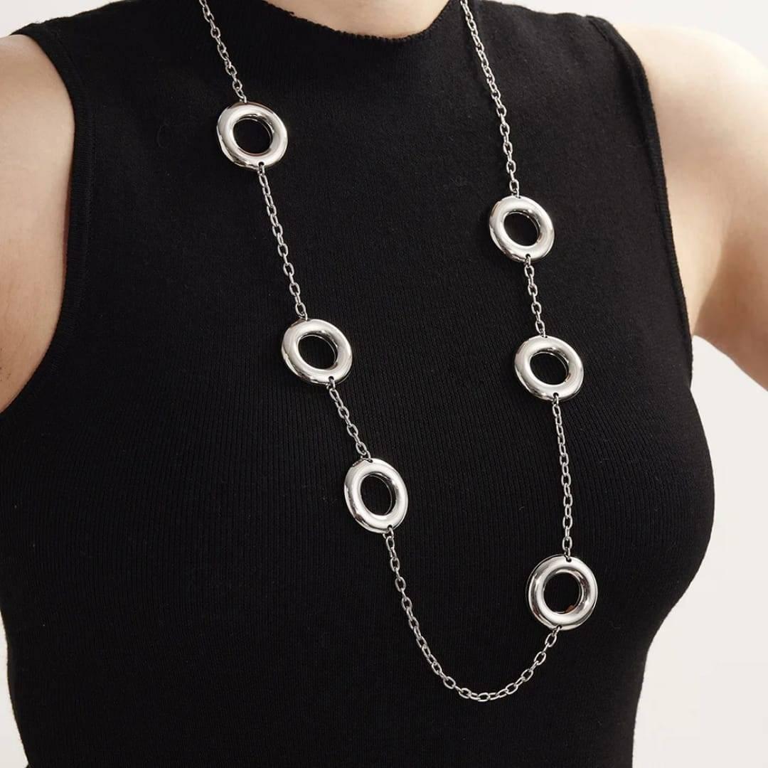 Collar geometrico en aros